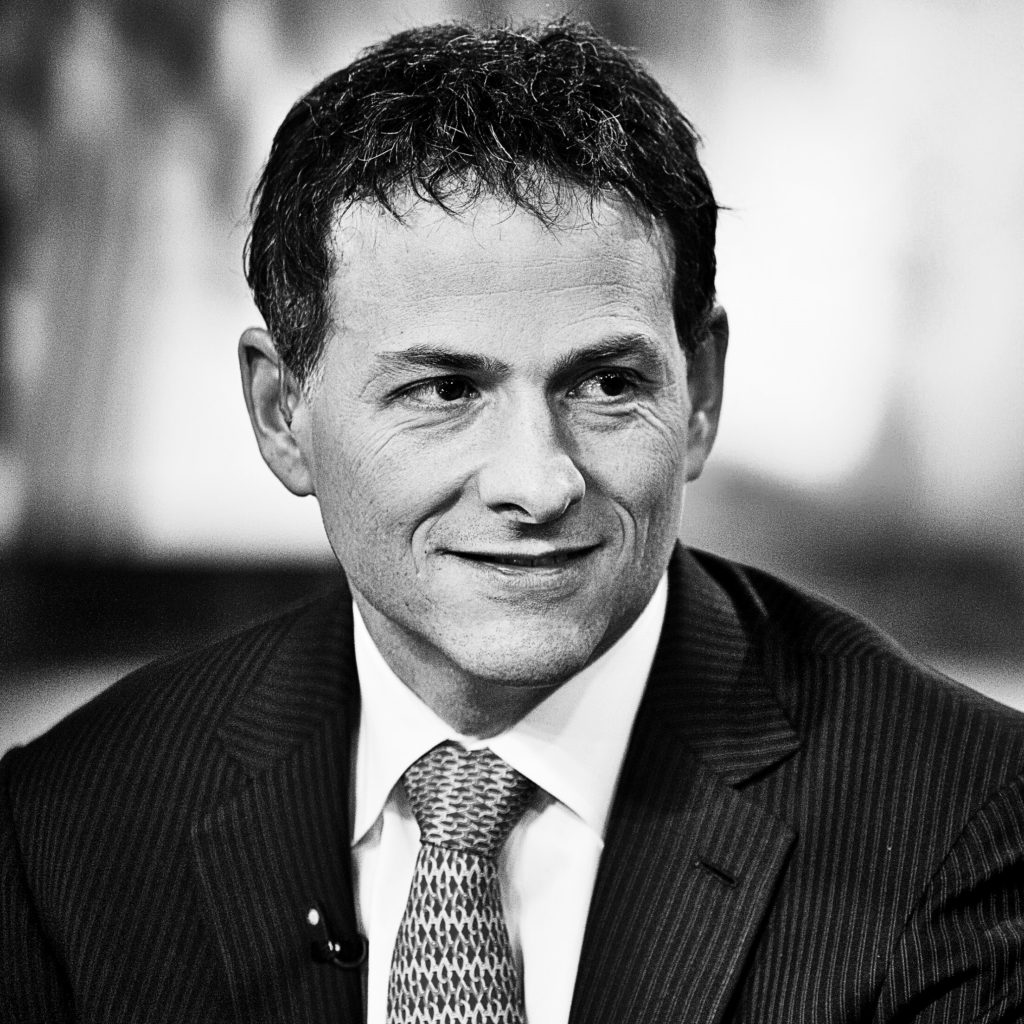 David Einhorn of Greenlight Capital visited the Oxford Union in 2017 to engage in a question-and-answer session with Oxford students.